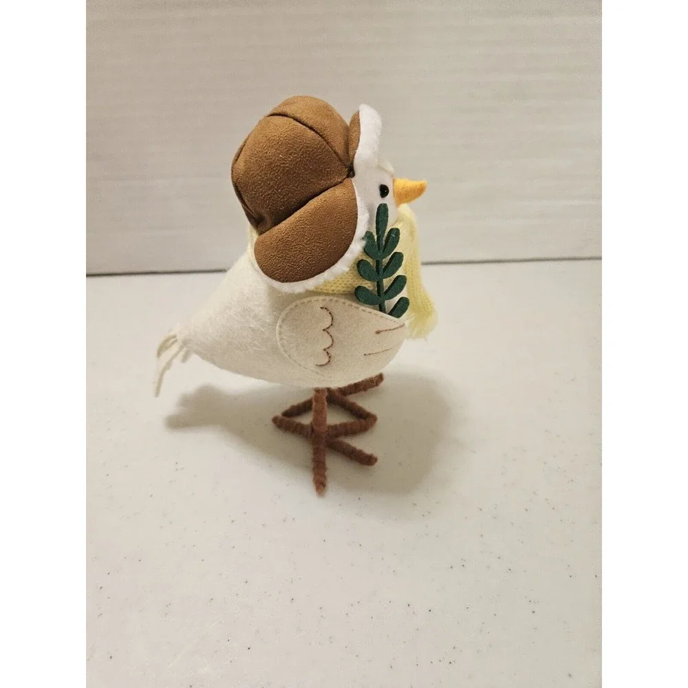 Target 2023 Featherly Friends Bird Yellow Scarf Chip New